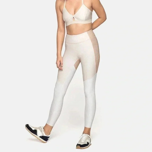 Outdoor Voices Pants - Outdoor Voices 7/8 Tri-Tone Warmup Legging